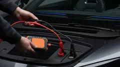 Näin palautat sähköauton henkiin, kun 12 V akku yllättäen tyhjenee